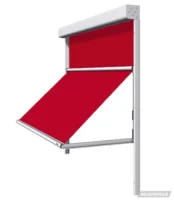 Rotes Rollobild mit Aluminiumkassette als Markisolette